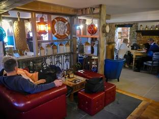 crab and lobster inn