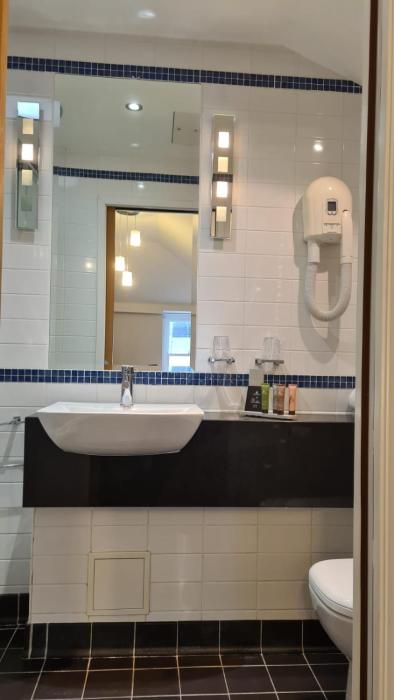 legends hotel brighton