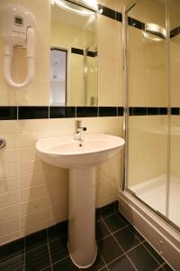 legends hotel brighton