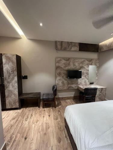 hotel ventures inn
