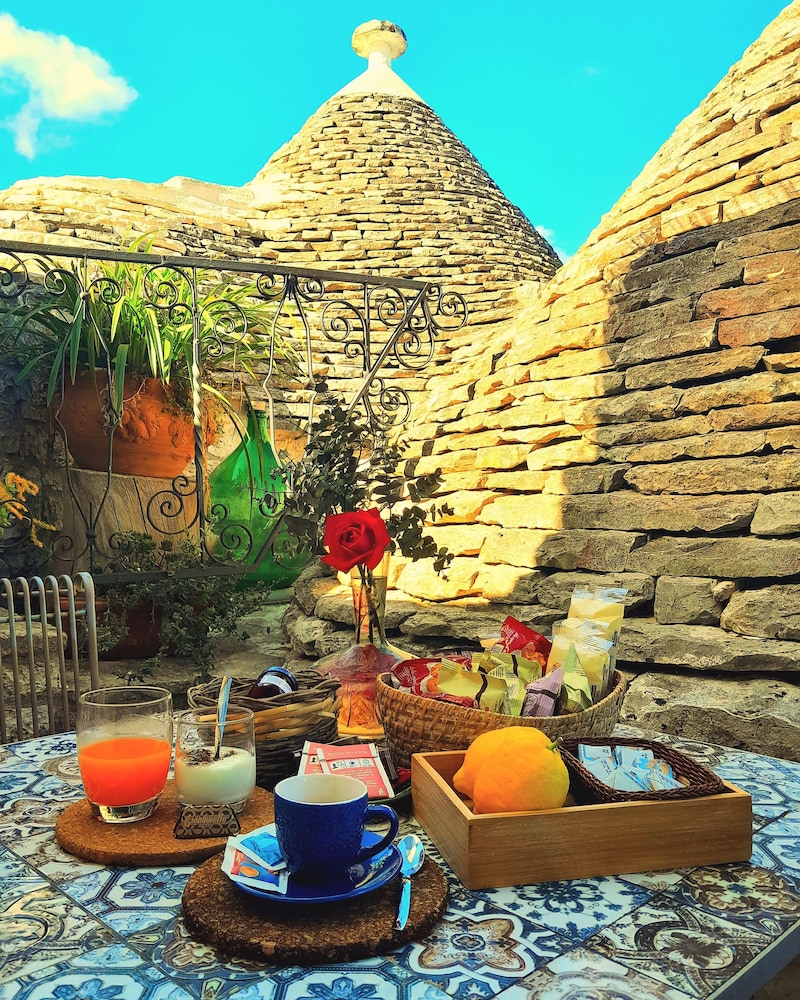 la rosa dei trulli bandb