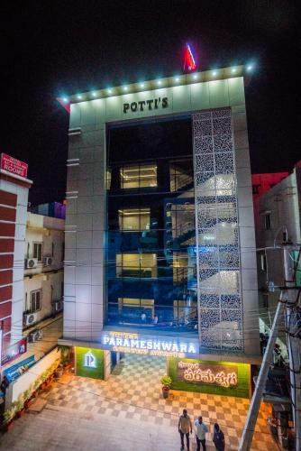 hotel parameshwara luxury awaits