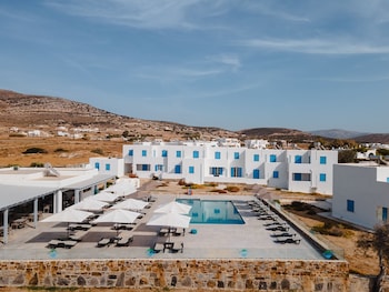 evripus suites hotel