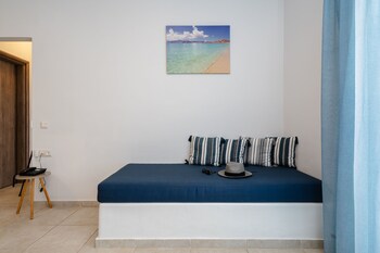 evripus suites hotel