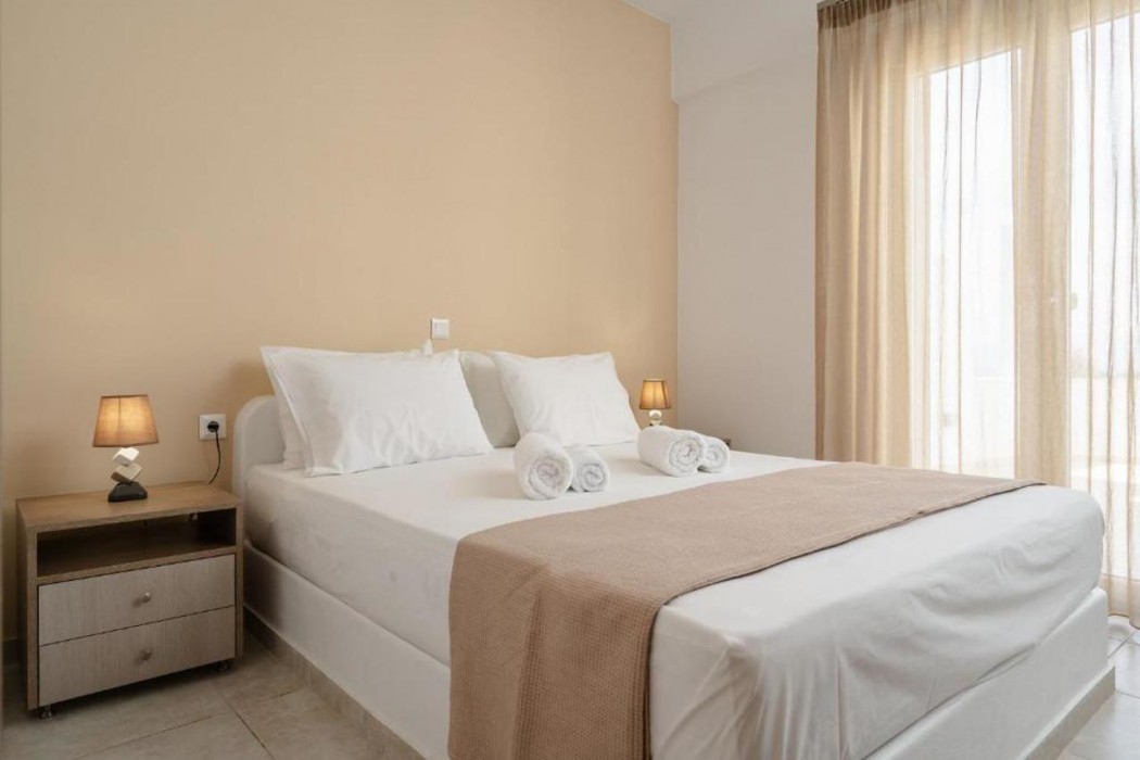 evripus suites hotel