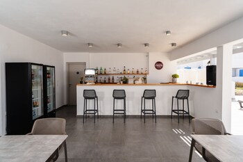 evripus suites hotel