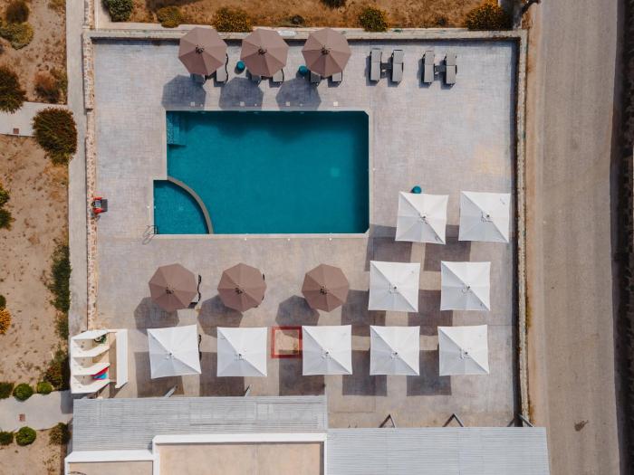 evripus suites hotel