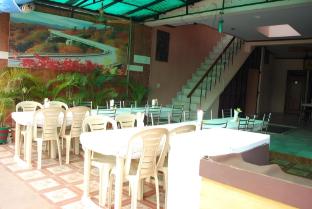 oyo 18641 hotel rashmi