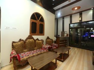oyo 18641 hotel rashmi