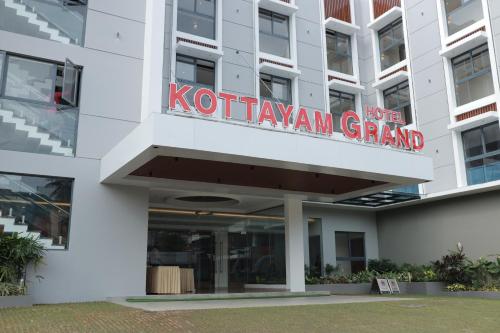 hotel kottayam grand