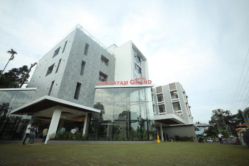 hotel kottayam grand
