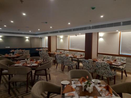 hotel kottayam grand