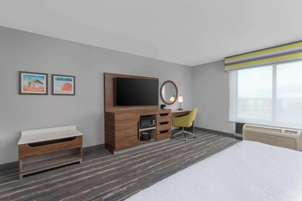 hampton inn and suites lincoln northeast i 80