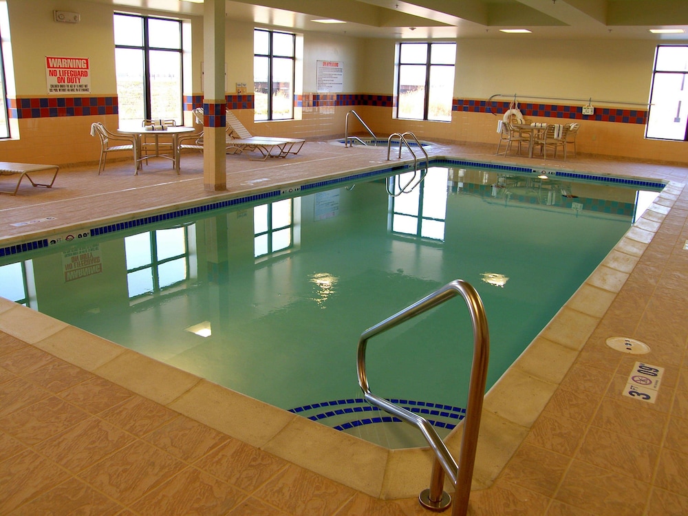 hampton inn and suites lincoln northeast i 80