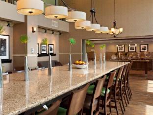 hampton inn and suites lincoln northeast i 80