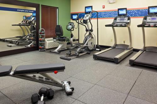 hampton inn and suites lincoln northeast i 80