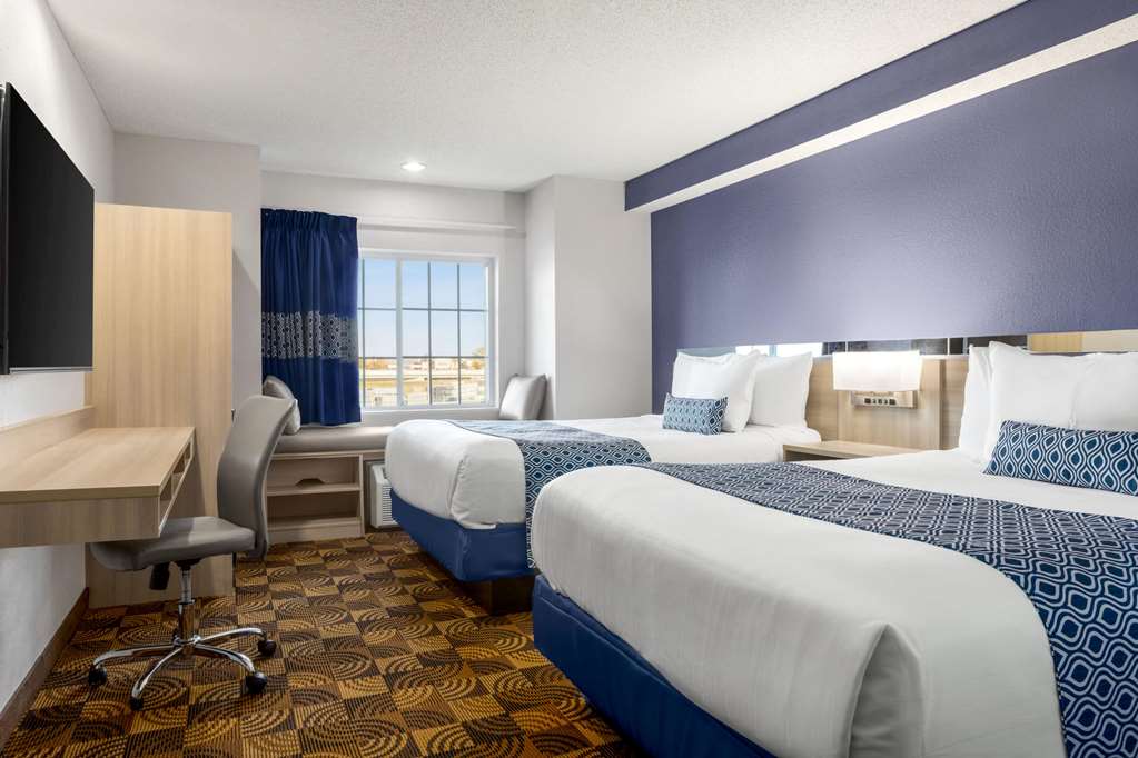 microtel inn and suites by wyndham lincoln