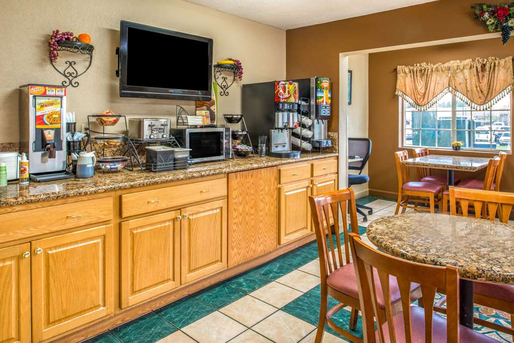microtel inn and suites by wyndham lincoln