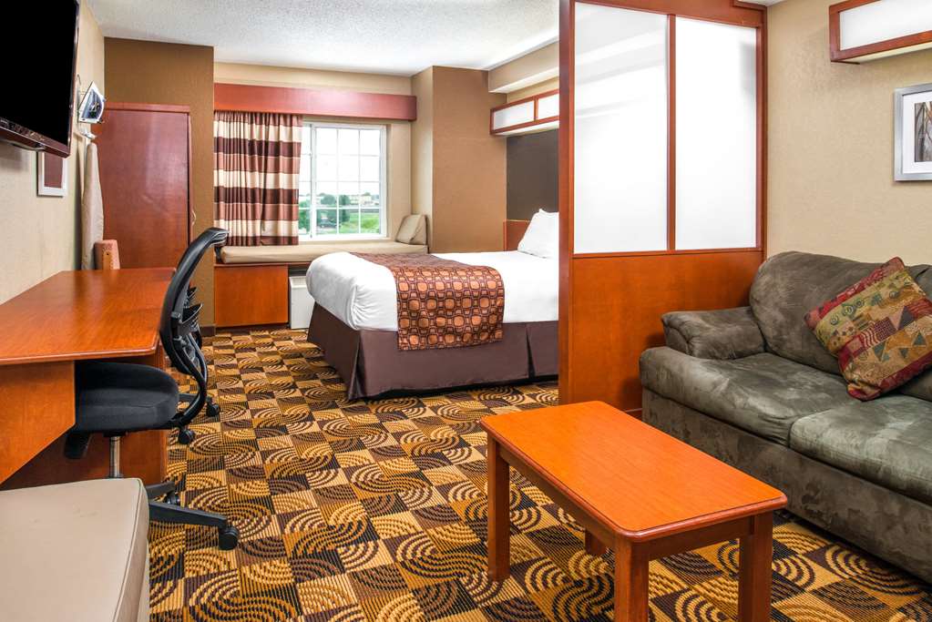 microtel inn and suites by wyndham lincoln
