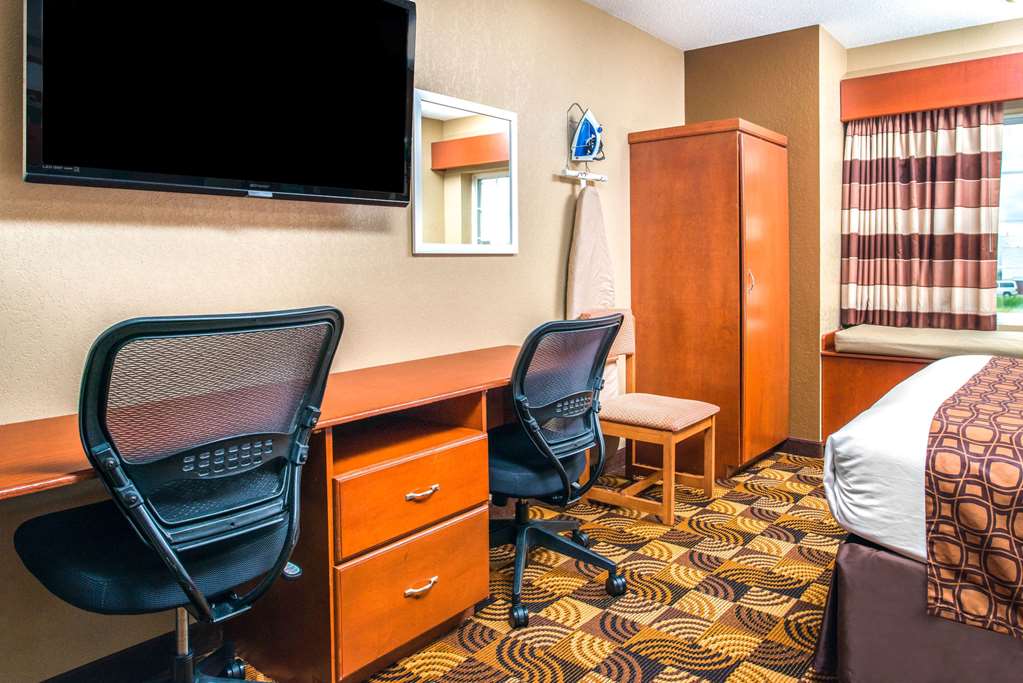 microtel inn and suites by wyndham lincoln