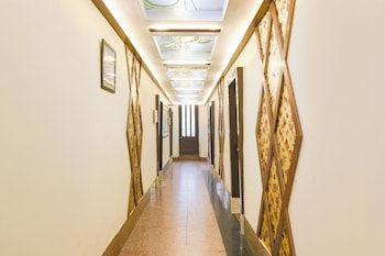 hotel new empire