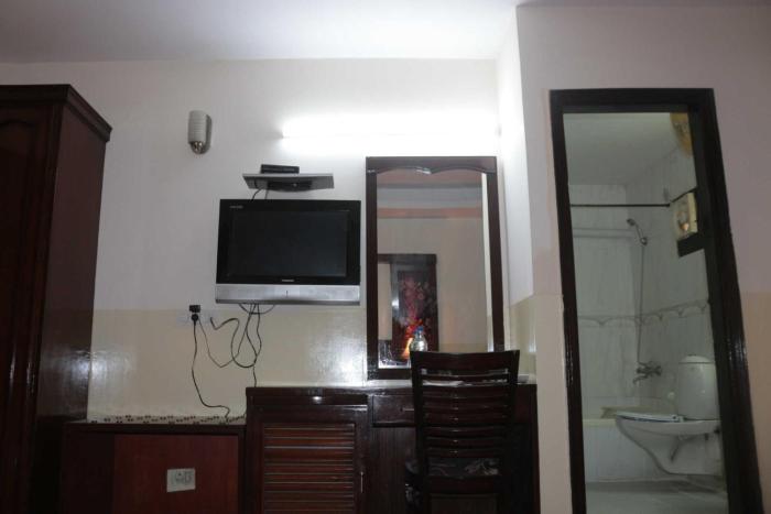 hotel new empire