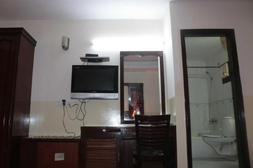 hotel new empire