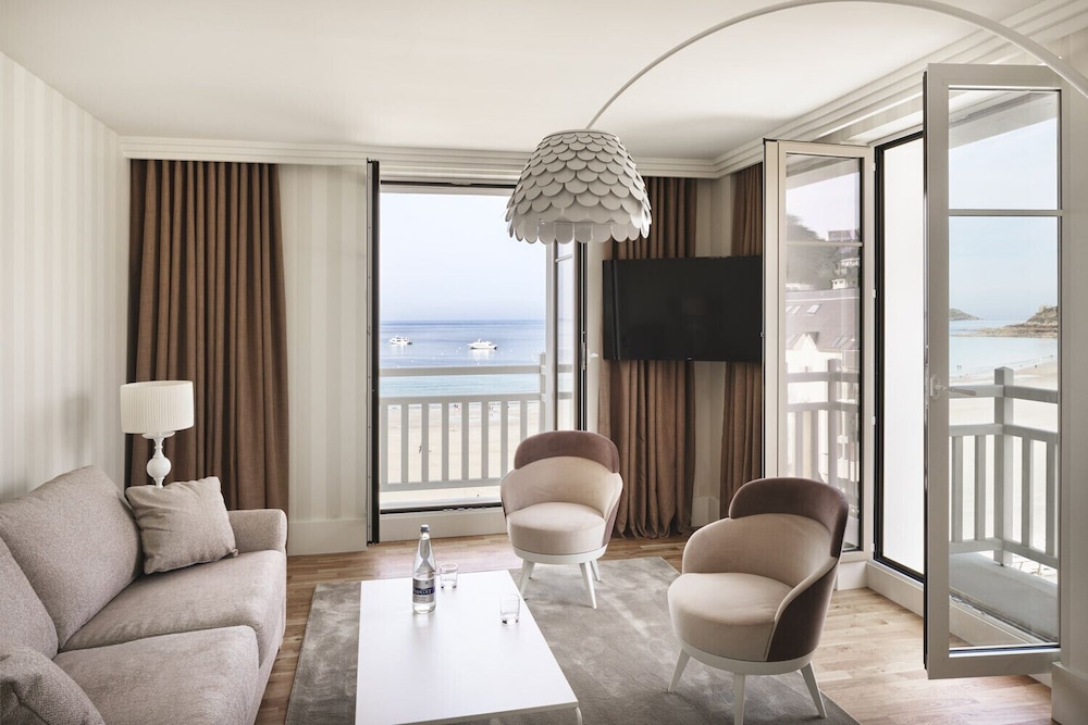 grand hotel perros guirec