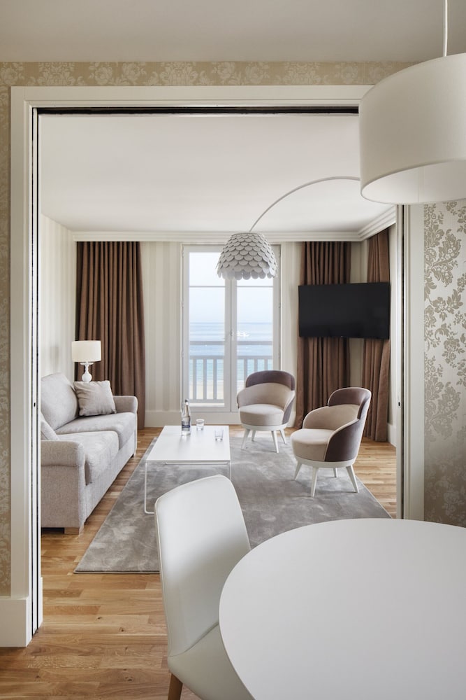 grand hotel perros guirec