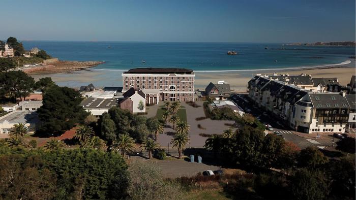grand hotel perros guirec