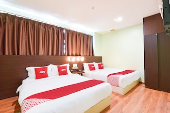hotel zamburger nur ramadhan previously g home hotel