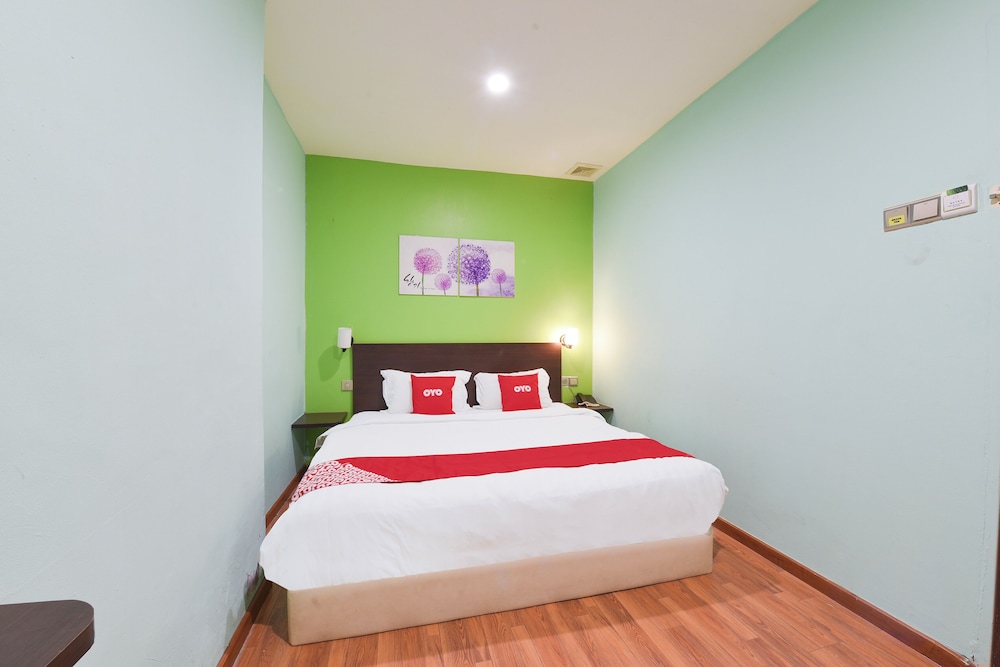 hotel zamburger nur ramadhan previously g home hotel