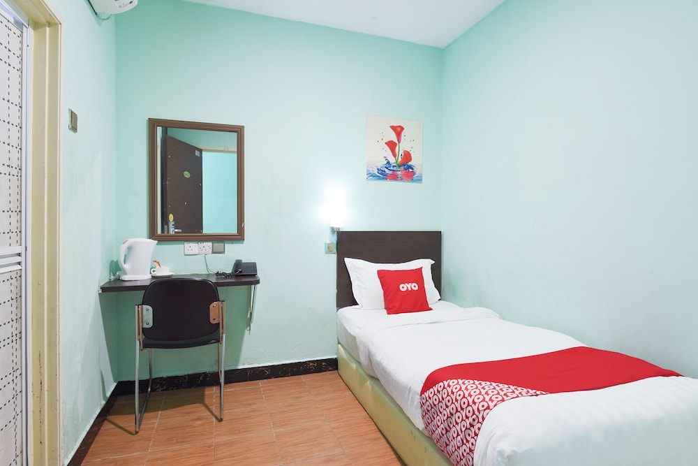 hotel zamburger nur ramadhan previously g home hotel