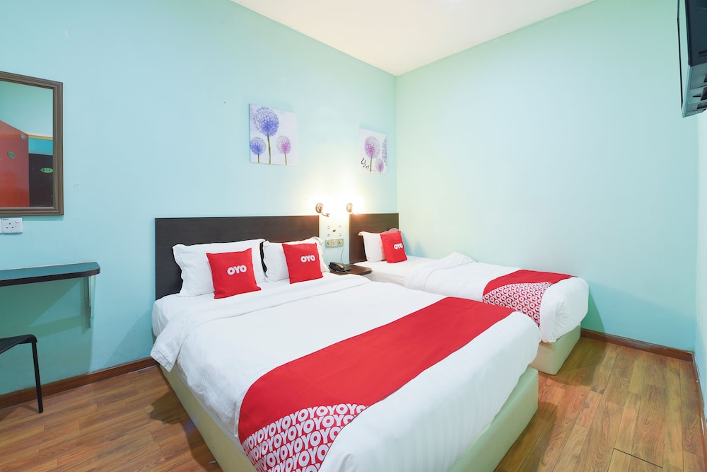 hotel zamburger nur ramadhan previously g home hotel