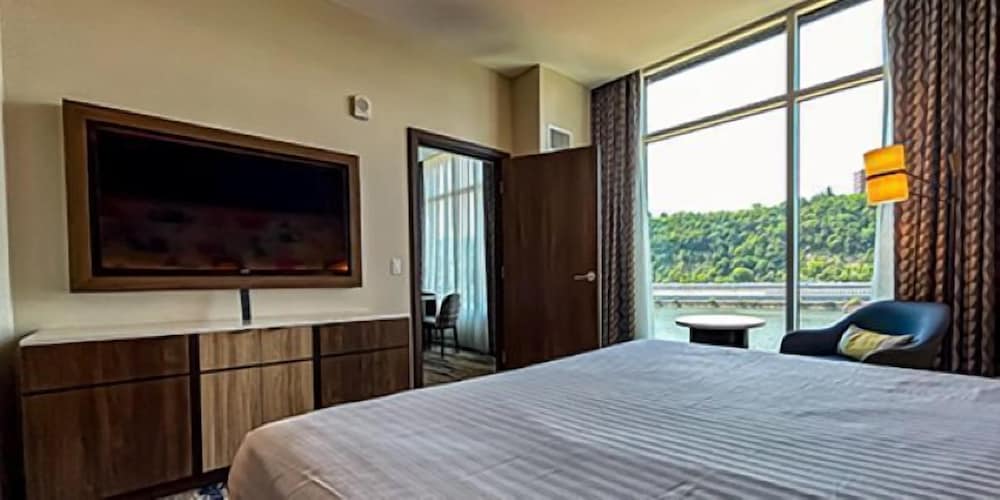 the landing hotel at rivers casino pittsburgh