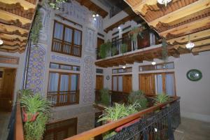 nodirabegim hotel