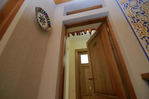 nodirabegim hotel