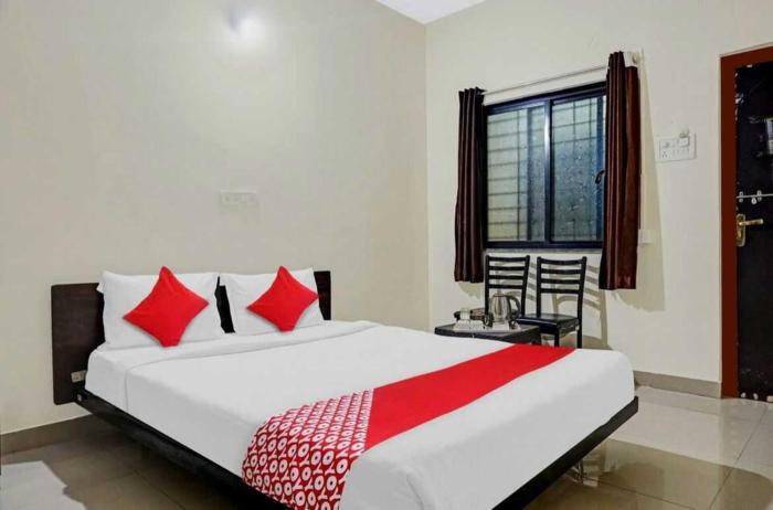 flagship shrikrishna hotels