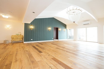 Boutiquehotel Goldhahn,,3 star