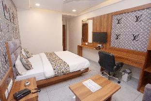 Hotel Lee Gold,,3 star
