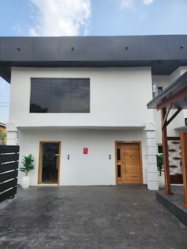 luxol homesandsuites