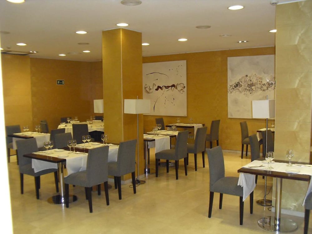 hotel zenit lleida