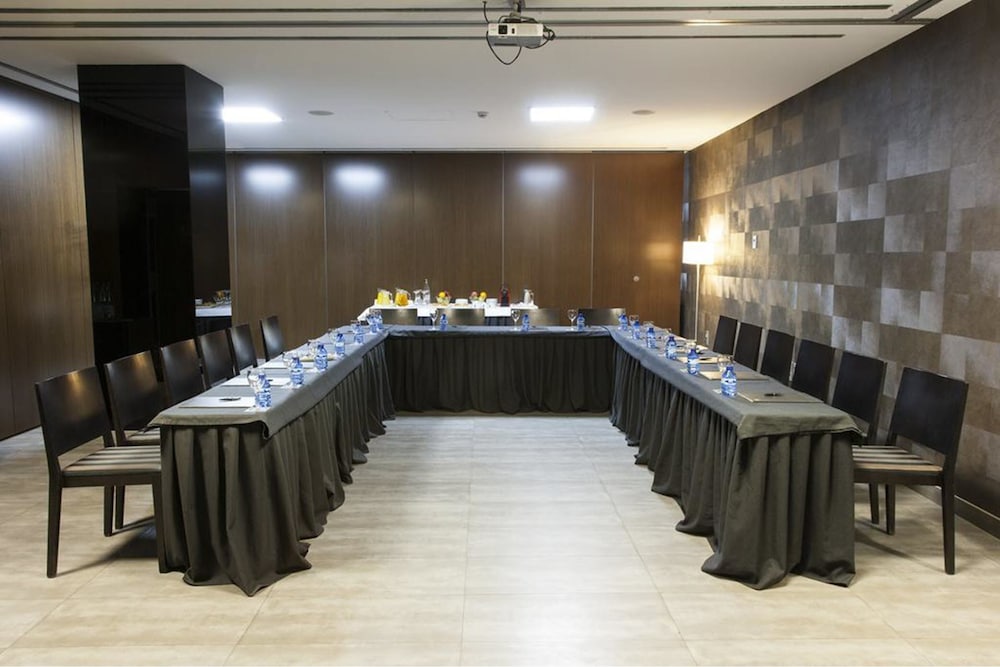 hotel zenit lleida
