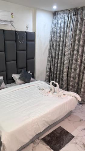 hotel sunset orchha