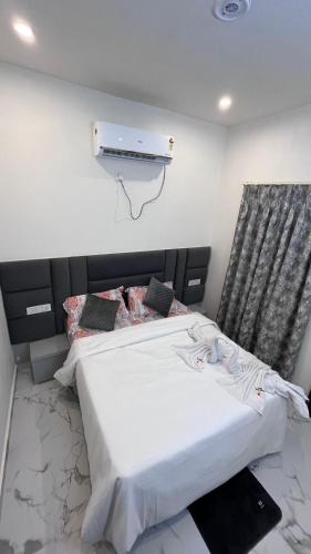 hotel sunset orchha