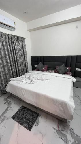 hotel sunset orchha