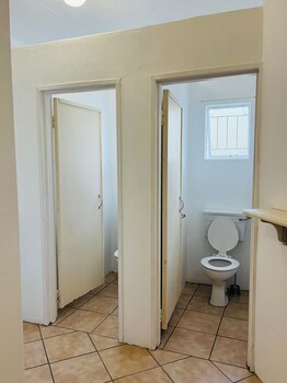 near big 5 numbi lodge