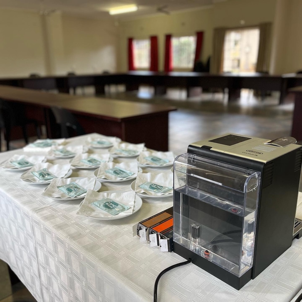 near big 5 numbi lodge