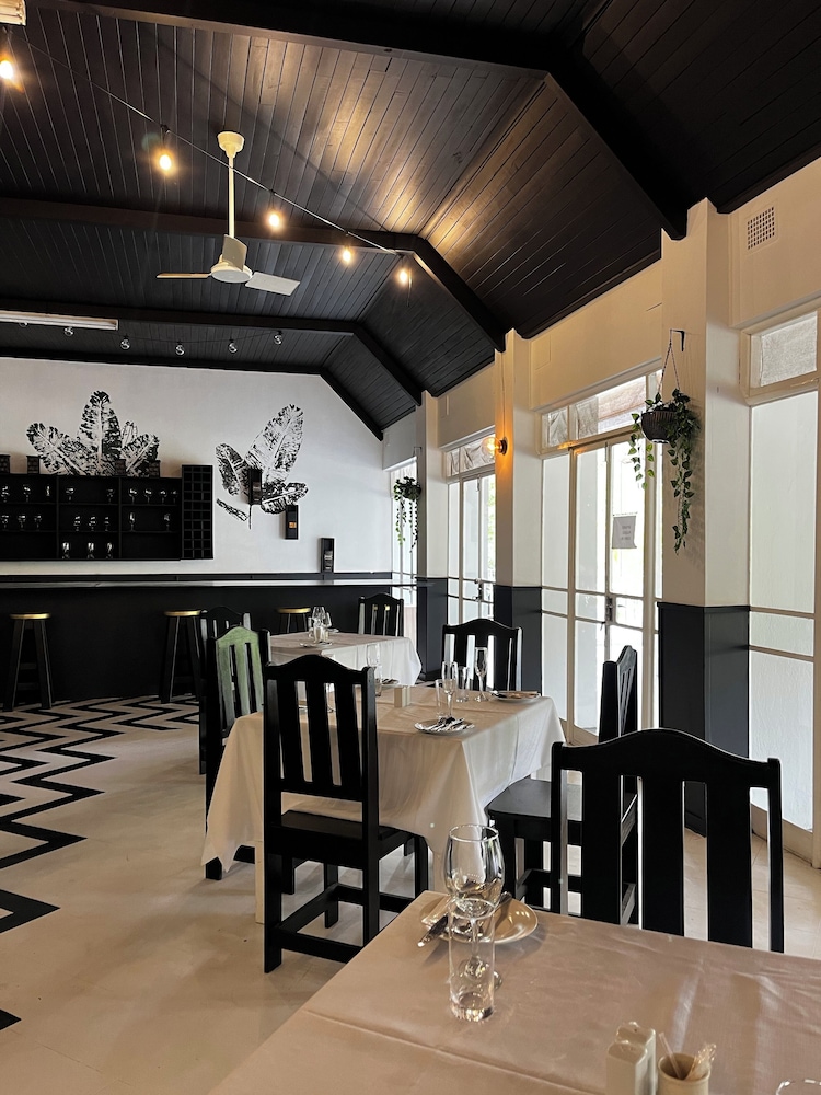 near big 5 numbi lodge