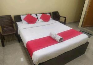Sri Mahalakshmi Lodge,,2 star